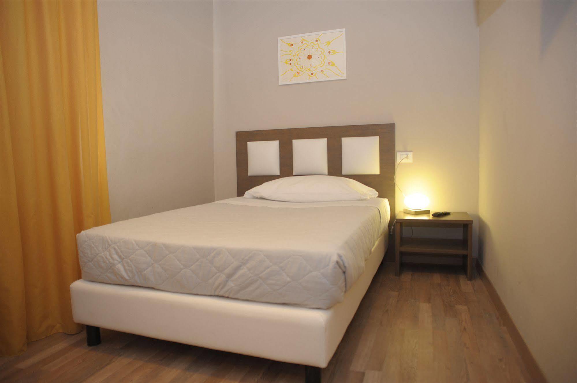 Gg8 Hotel & Suite Spa Gualdo Tadino Exterior photo